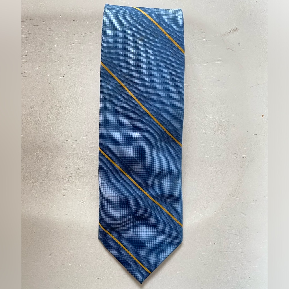 Trevira Imported 100% Polyester Wash And Wear Necktie Archdale Collection